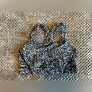 Lululemon Pocket Sports Bra